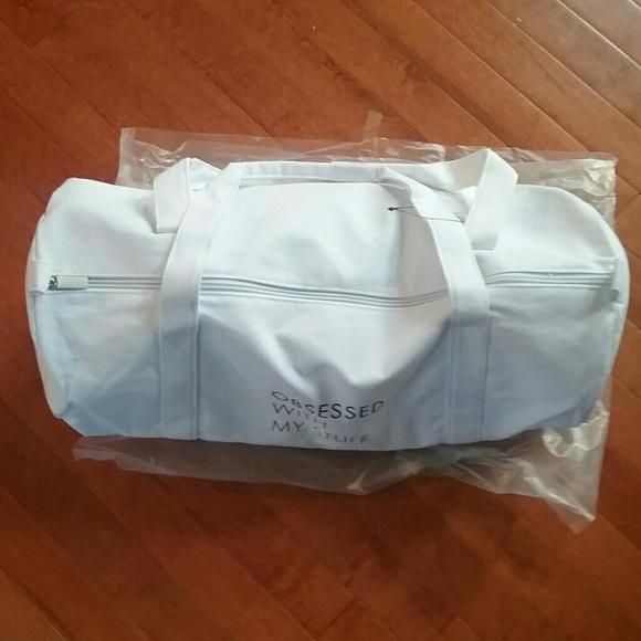 🆕Calvin Klein I'm Obsessed With My Stuff Bag - Picture 4 of 5